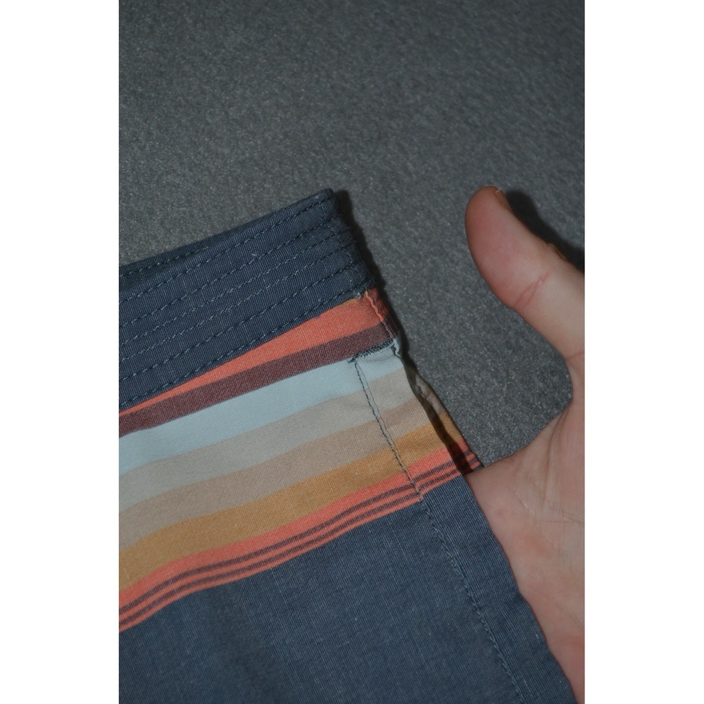 Roark Revival Board Shorts Mens 36 Geometric Surf Trunks Quick Dry Stretch 6" - Picture 4 of 11